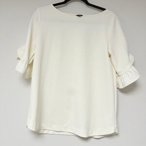 Ann Taylor Women's Cream Colored Blouse Size‎ M
